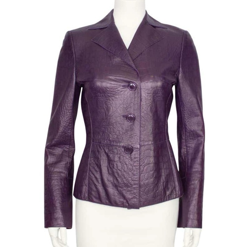 AKRIS Switzerland 100% Lamb Leather Plum Crocodile
Embossed Blazer
